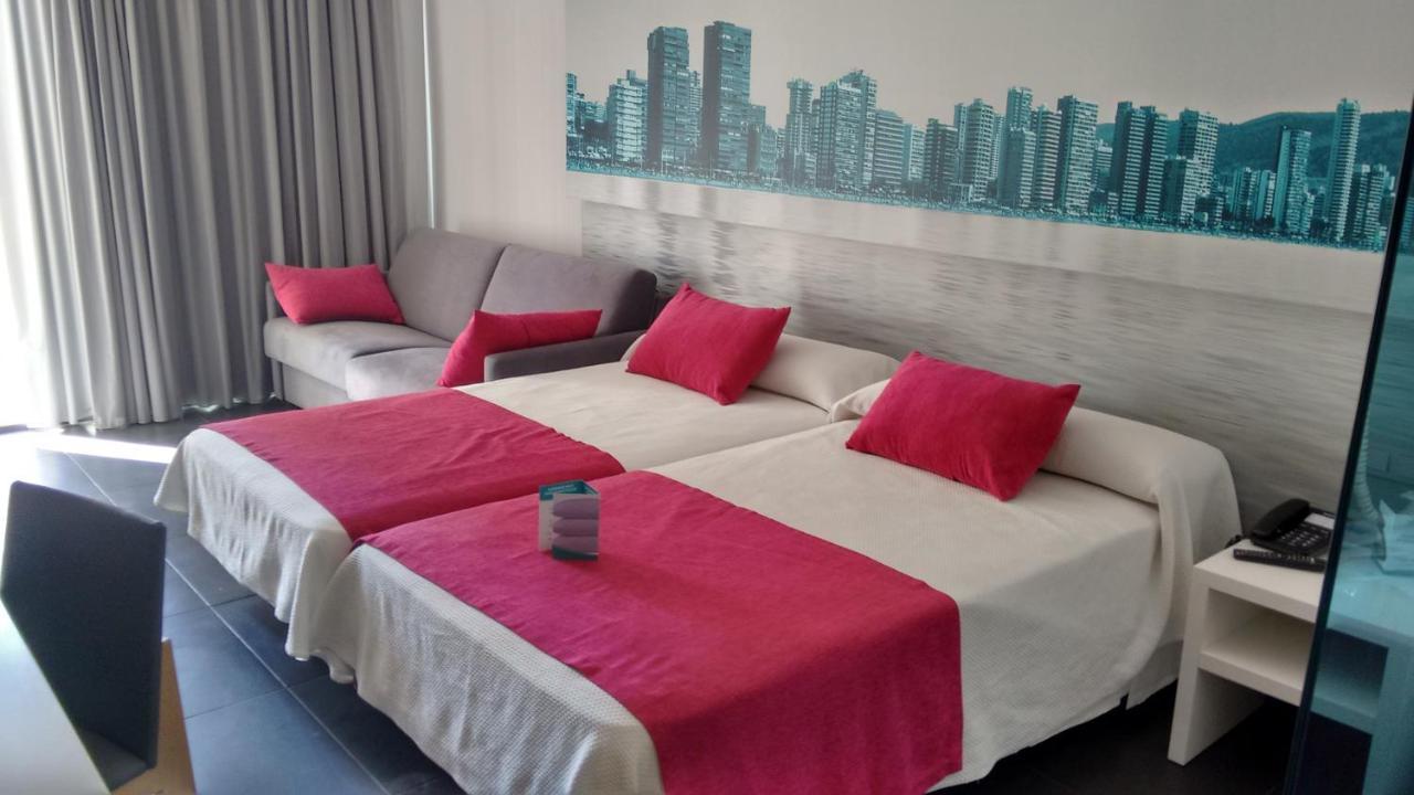 Hotel Agua Azul - Adults Only Бенидорм Экстерьер фото
