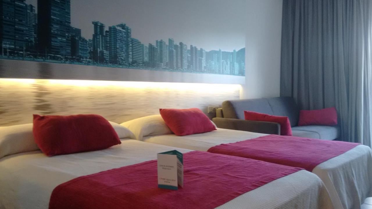 Hotel Agua Azul - Adults Only Бенидорм Экстерьер фото